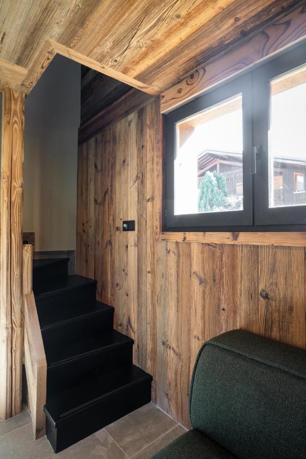 Le Petit Chalet De Монрьон Экстерьер фото